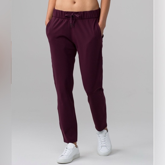 lululemon athletica Pants - Lululemon On The Fly Pant (28") joggers womens size 6